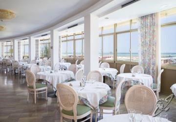 Hotel Acapulco 밀라노마리티마 외부 사진